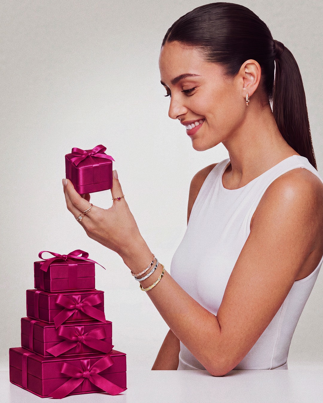 hadiah anniversary pernikahan untuk istri, hadiah anniversary pernikahan, ide hadiah anniversary pernikahan, 
